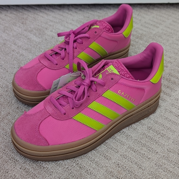 NWT Adidas Gazelle Women's Pink and Lime Platform Sneakers Size 9 - Picture 2 of 16